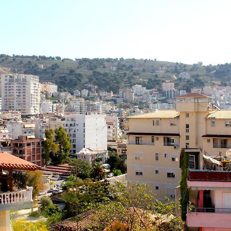 Albi'S Apartment Saranda Extérieur photo