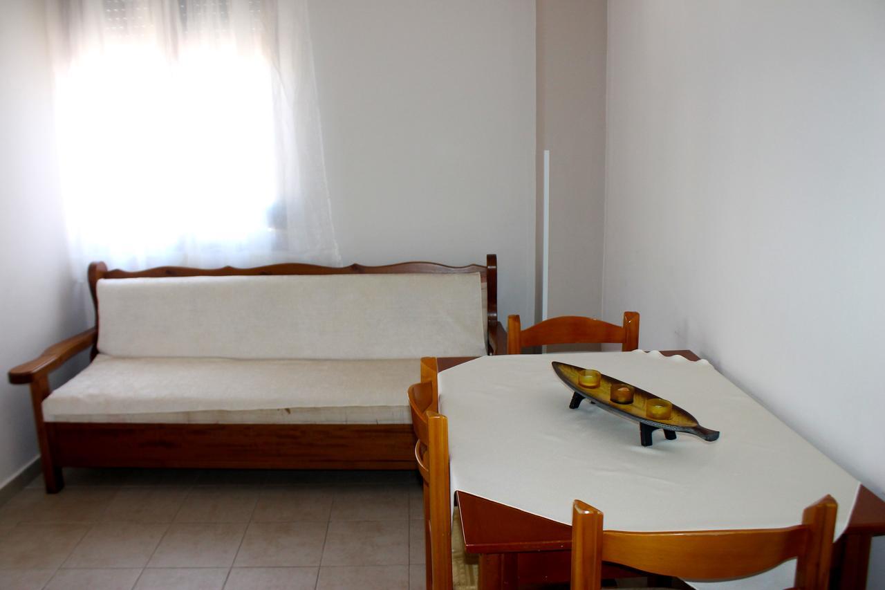 Albi'S Apartment Saranda Extérieur photo